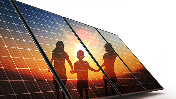 Zonnepanelen in combinatie met infraroodverwarming.